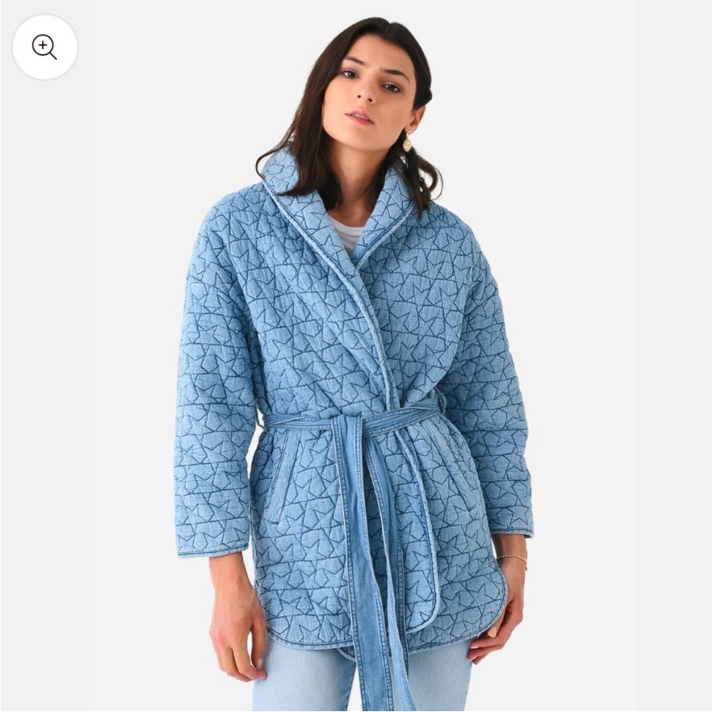 Mother Brand Light Blue Quilted Star-Pattern Belted Puffer Jacket Medium